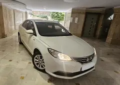 ام جی، 360