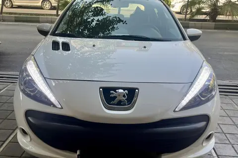 پژو، 207