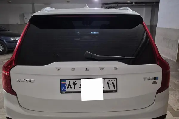 ولوو  XC90