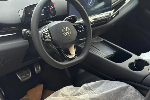 فولکس، آی دی یونیکس