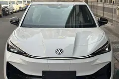 فولکس، آی دی یونیکس