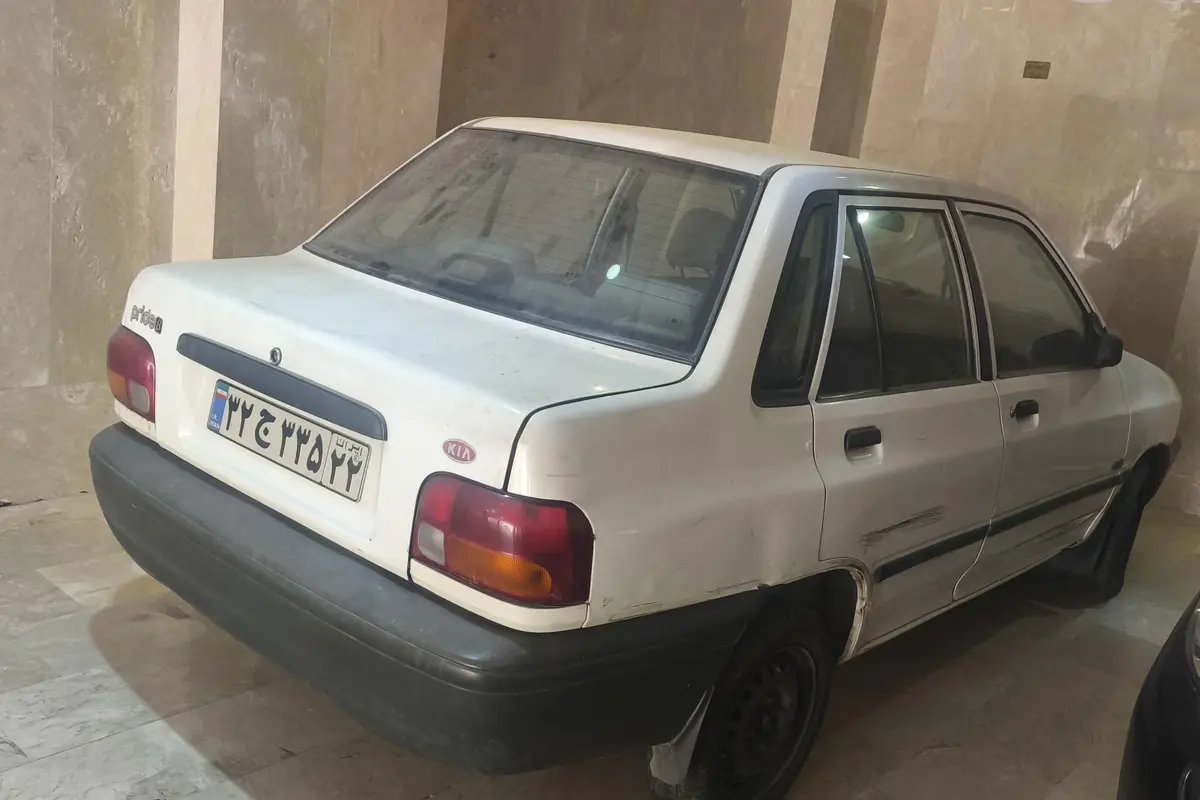 پراید،  صندوق دار