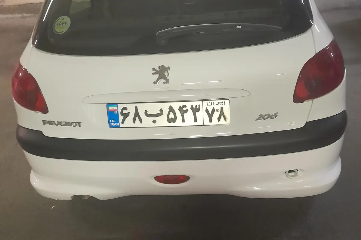 پژو،  206