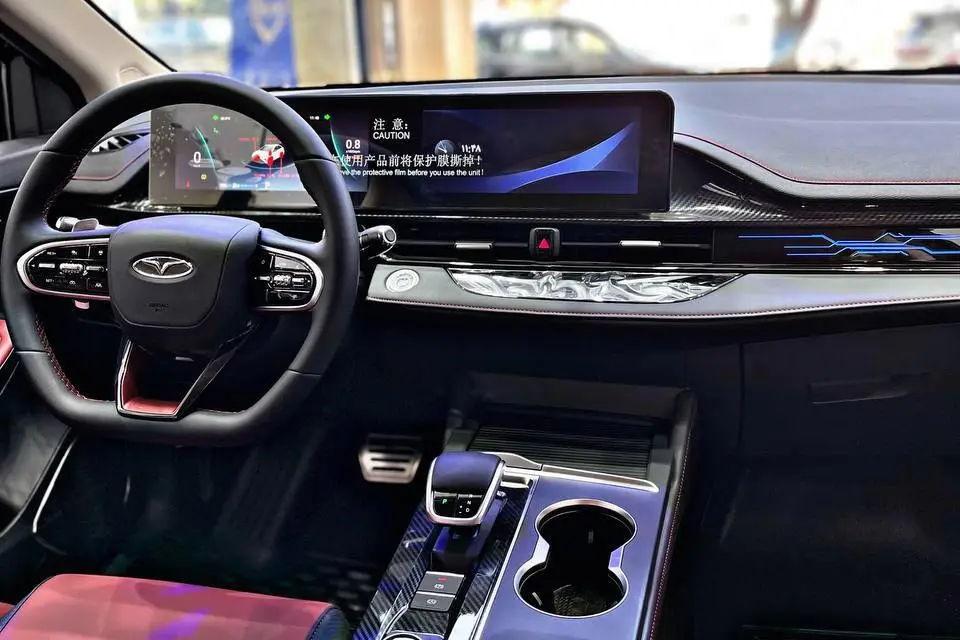 فونیکس  آریزو 6 جی تی (Z6 GT)