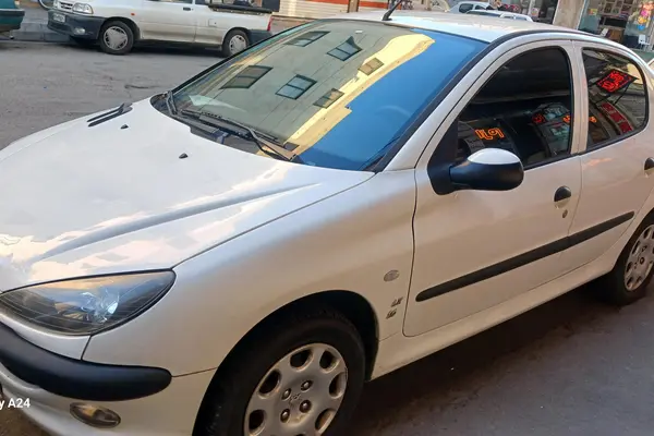 پژو  206 SD