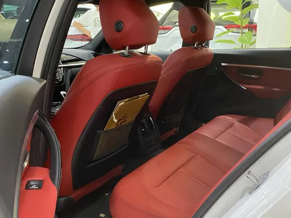 ب ام و، سری 3 سدان