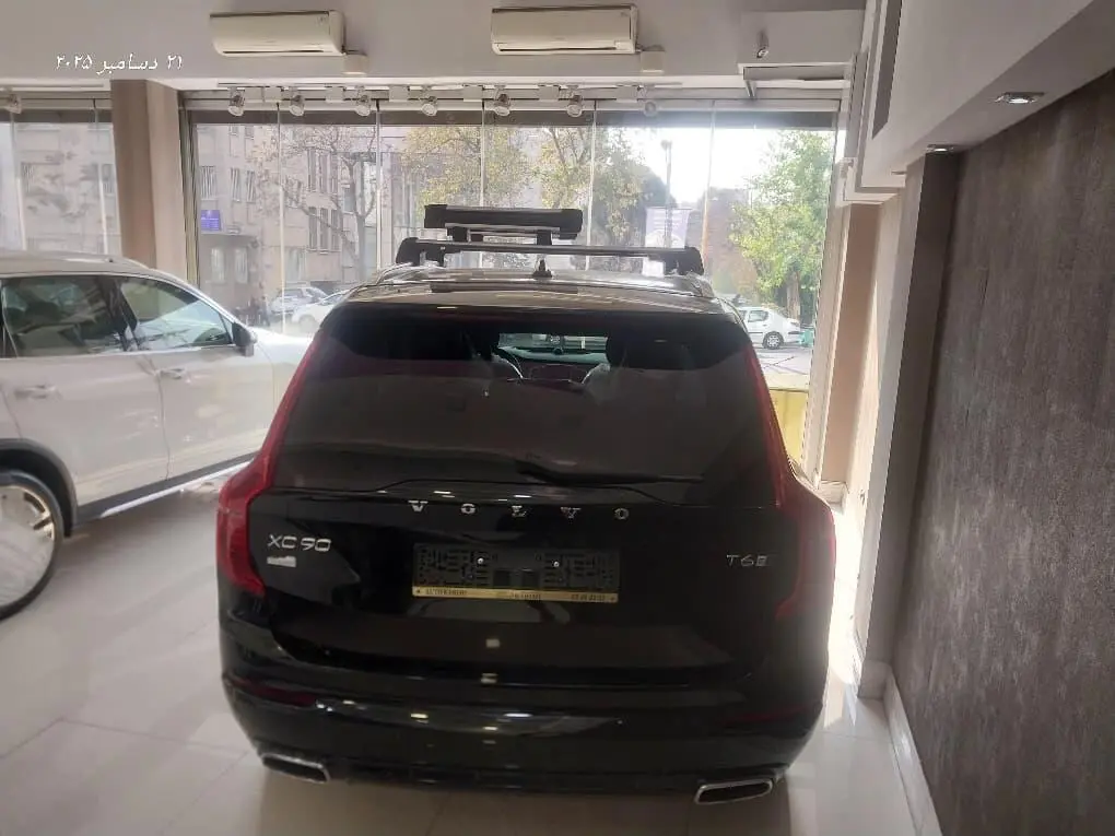 ولوو  XC90