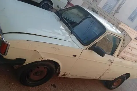 پیکان، وانت