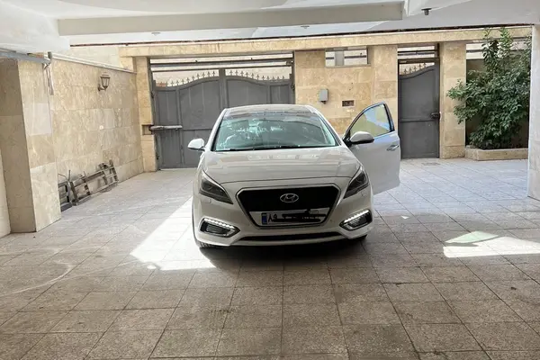 هیوندای  سوناتا هیبرید