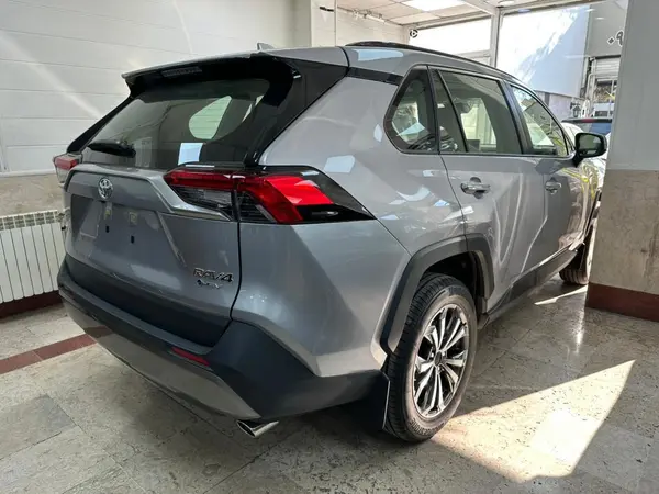 تویوتا، راوفور