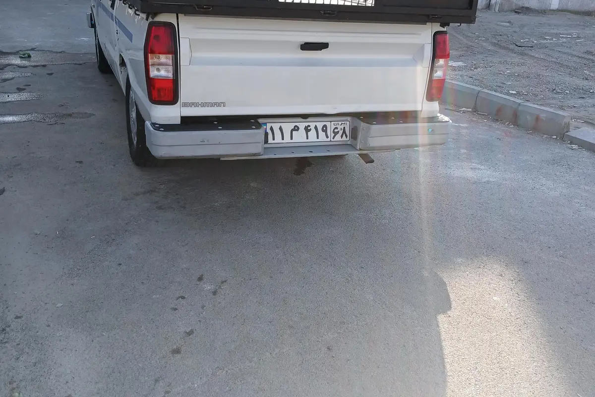 کارا،  دو کابین