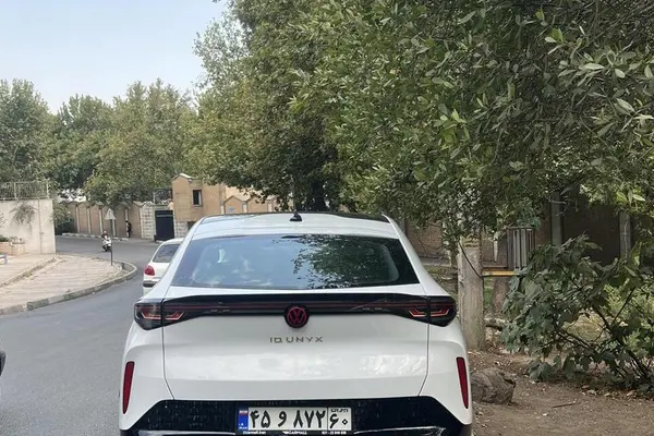 فولکس، آی دی یونیکس