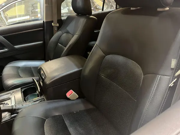 تویوتا، لندکروز چهار در