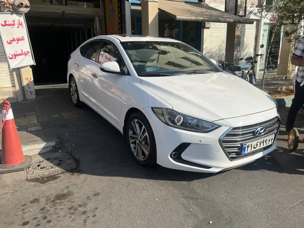 هیوندای  النترا