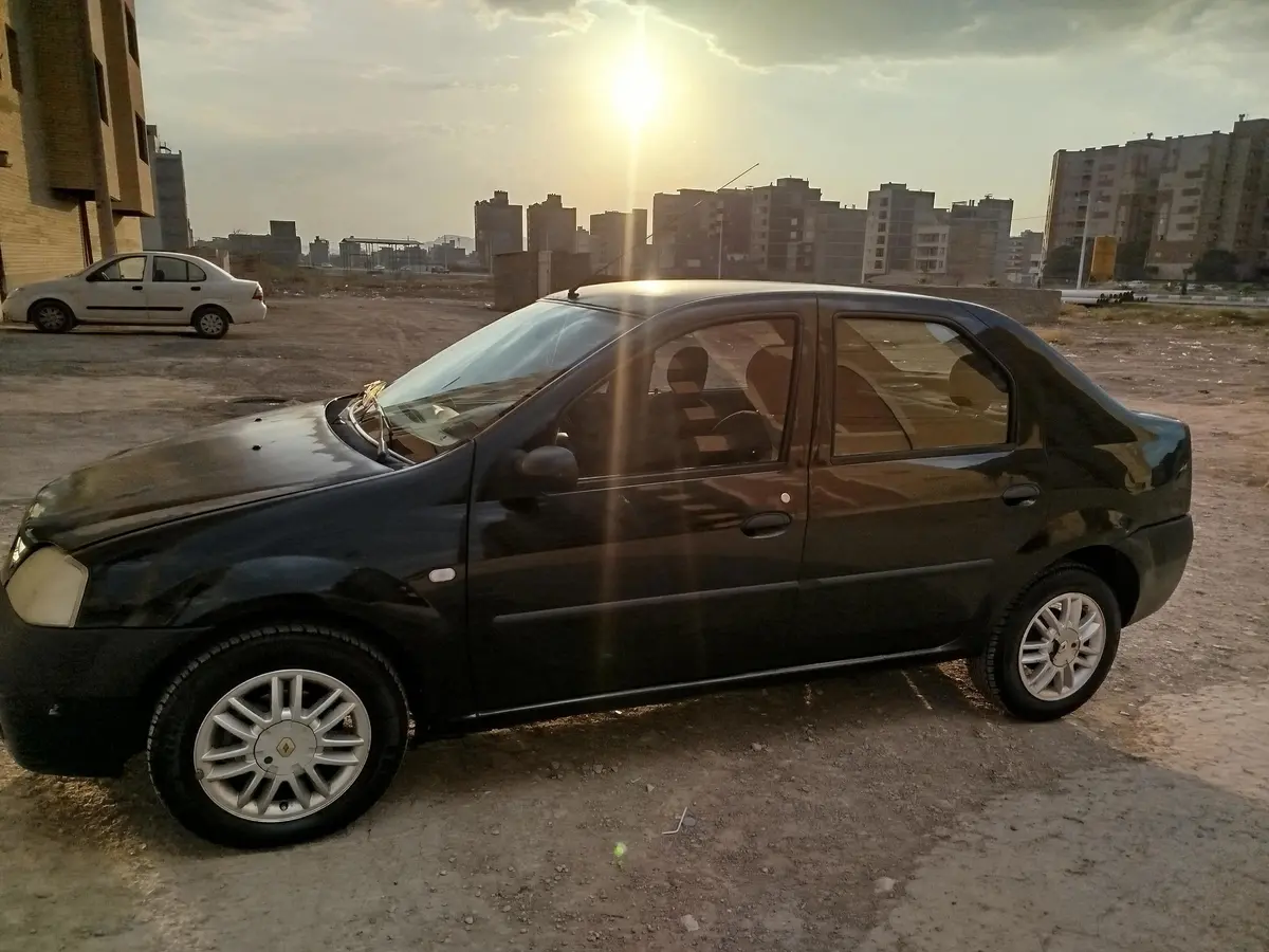 رنو،  تندر 90
