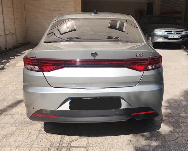 تارا، اتوماتیک V4