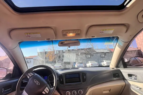 ام وی ام، 550