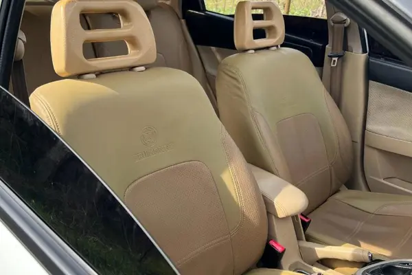 برلیانس، H330