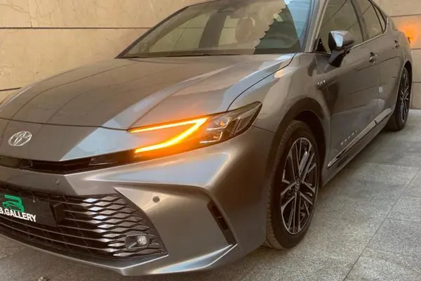 تویوتا، کمری هیبرید