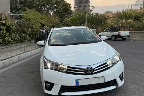 تویوتا، کرولا