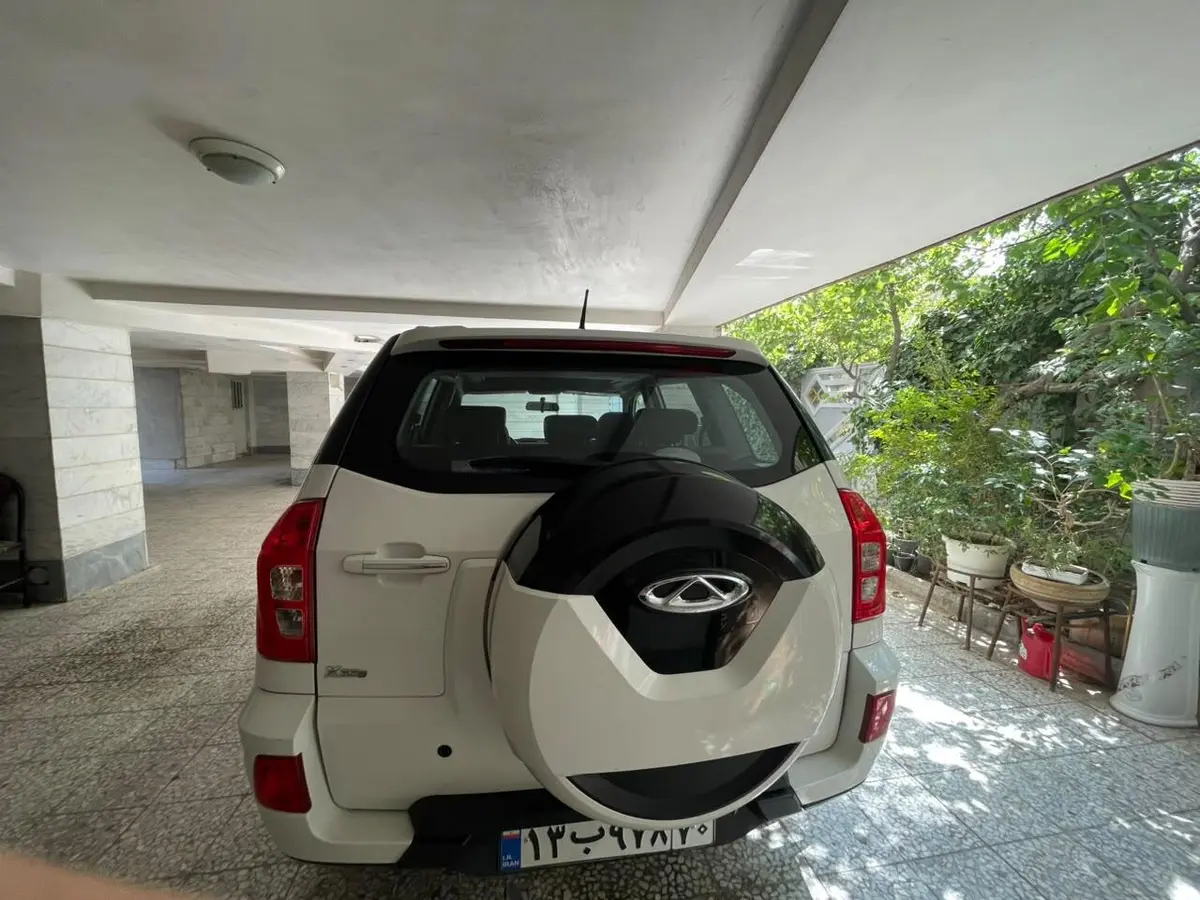 ام وی ام،  X33 S