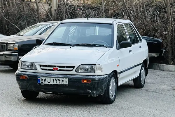 پراید، صندوق دار