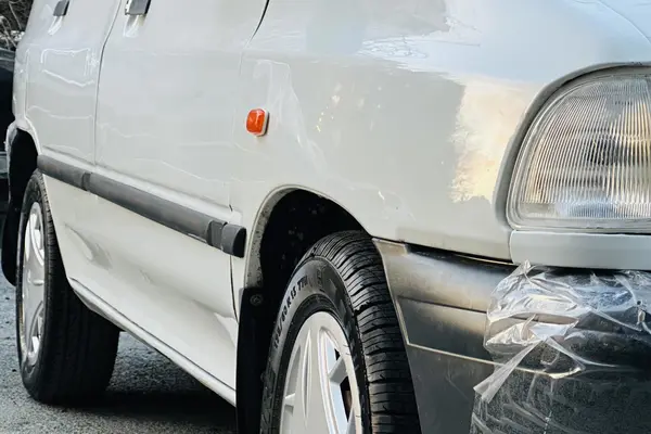 پراید، صندوق دار