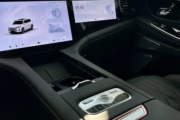 اکستریم، VX (QX)