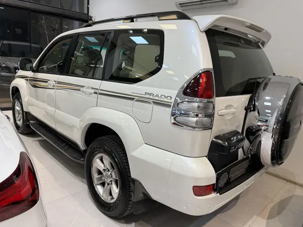 تویوتا، پرادو  چهار در