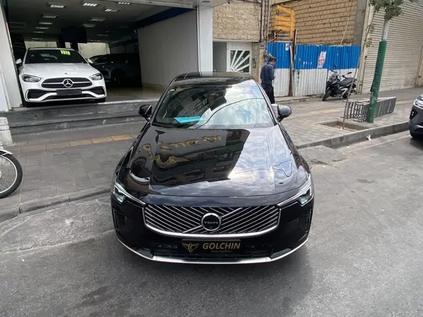 ولوو  S90