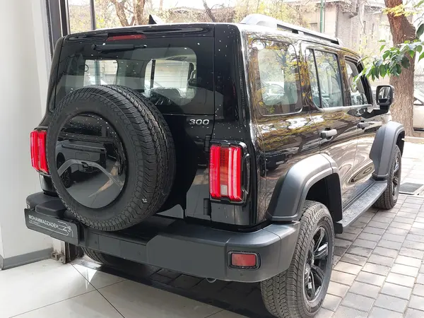 تانک، 300 مونتاژی