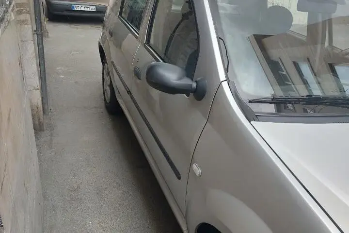 رنو،  تندر 90