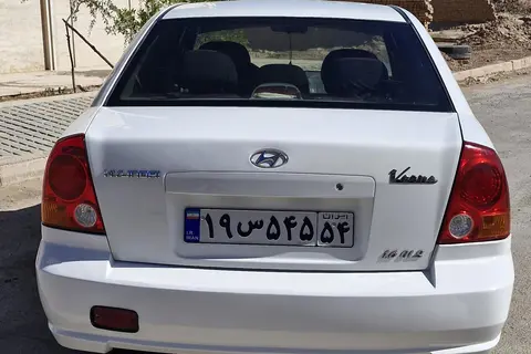 هیوندای، ورنا