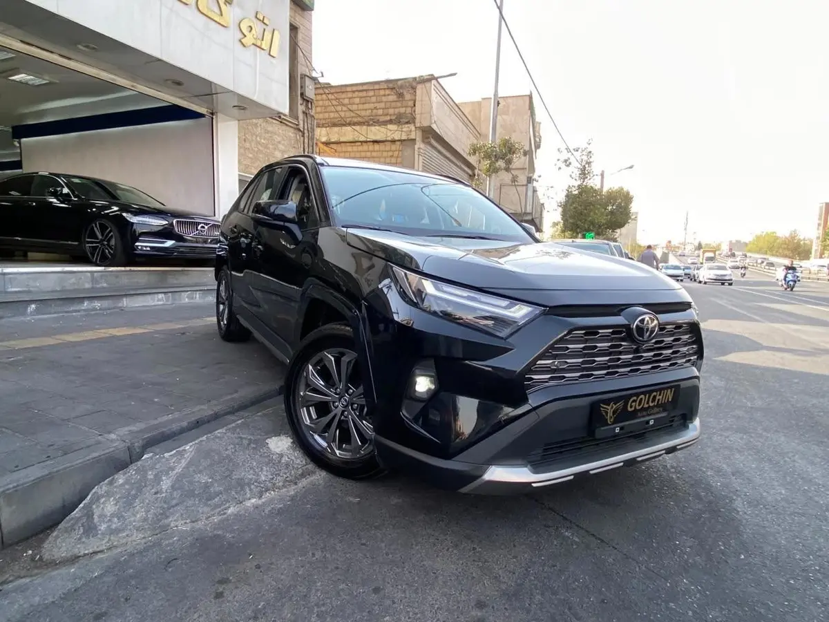 تویوتا،  راوفور