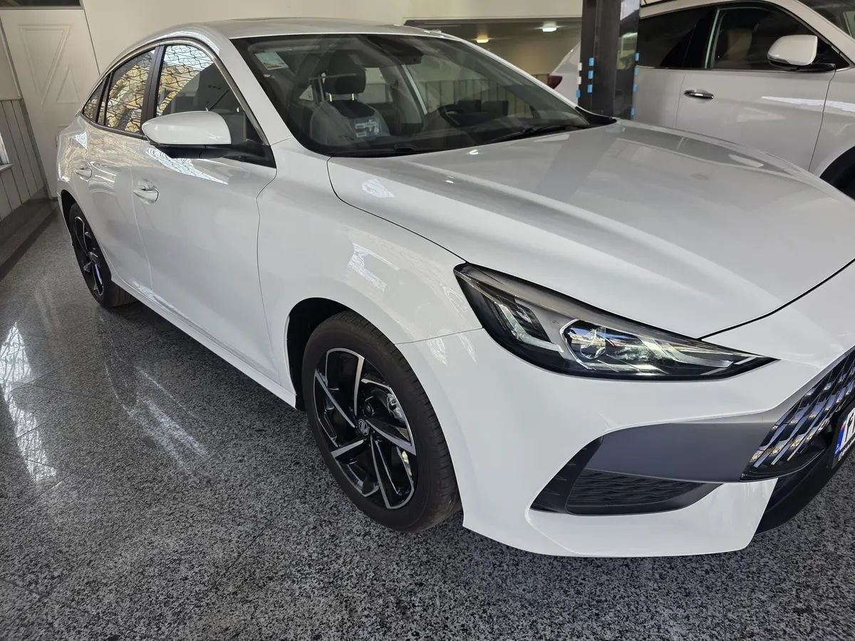 ام جی،  GT