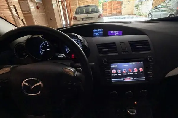 مزدا  3 نیو صندوق دار