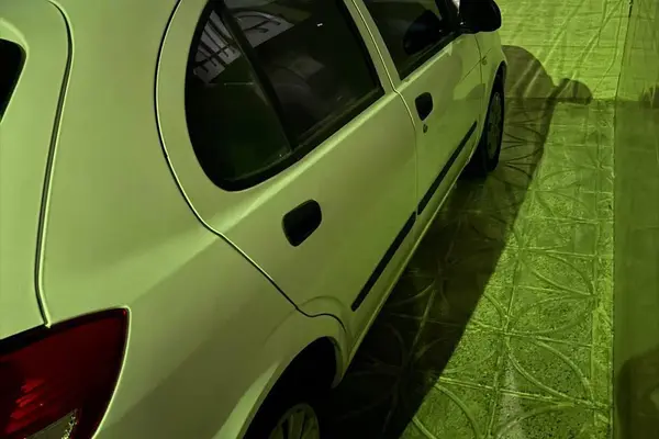 تیبا، هاچ بک