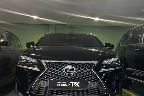 لکسوس، NX