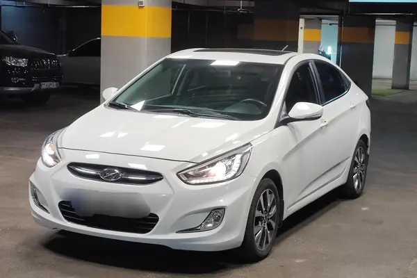 هیوندای، اکسنت (مونتاژ)