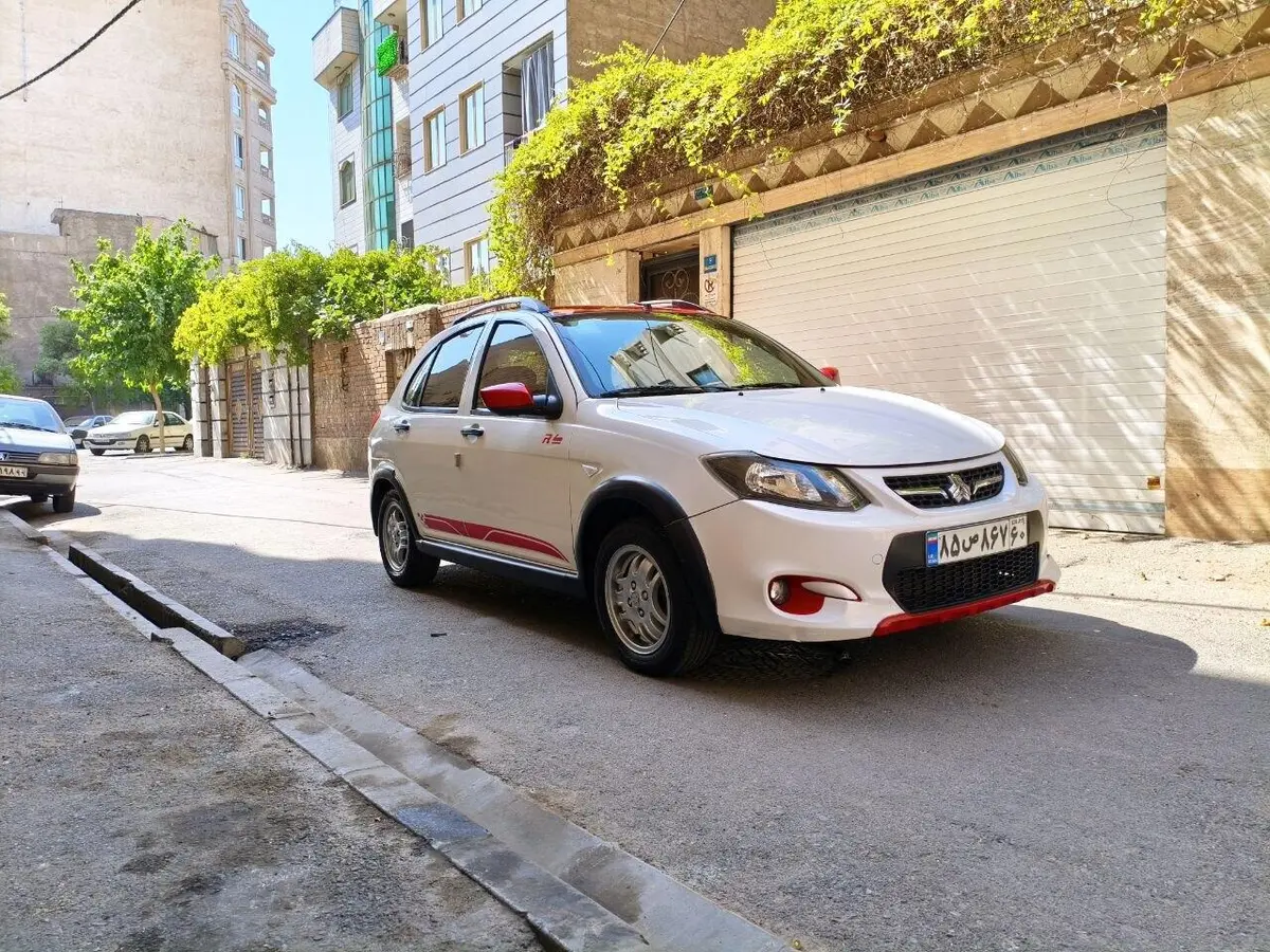 کوییک،  دنده ای R