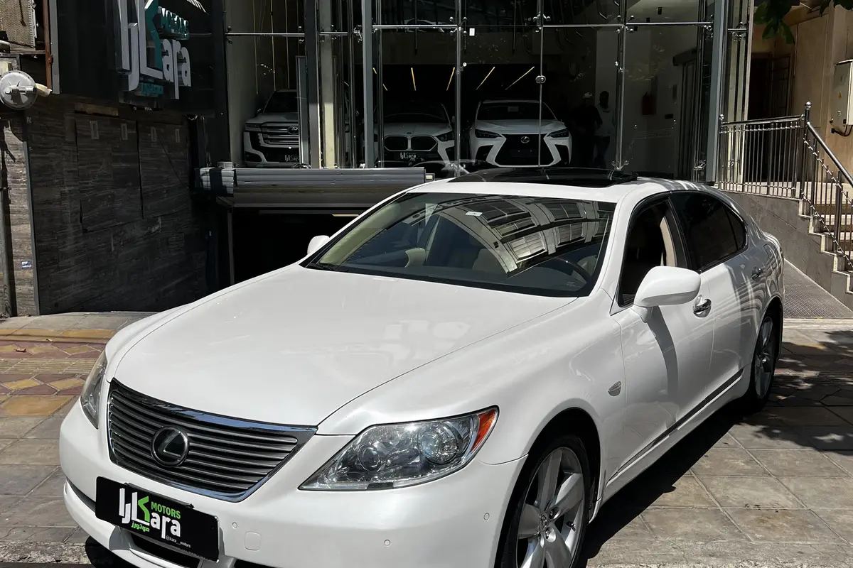 لکسوس،  LS