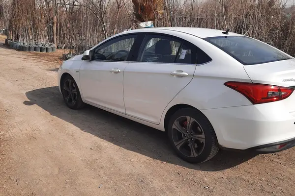 چری، آریزو 5T