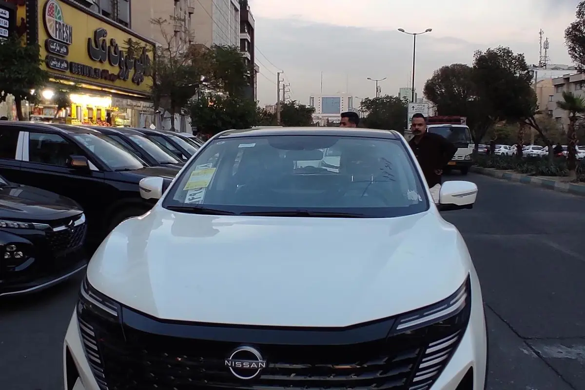 نیسان،  قشقایی