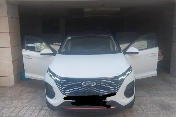 ام وی ام  X33 کراس