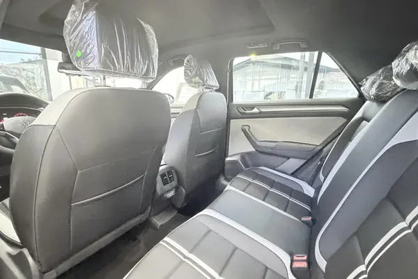 فولکس، تی راک