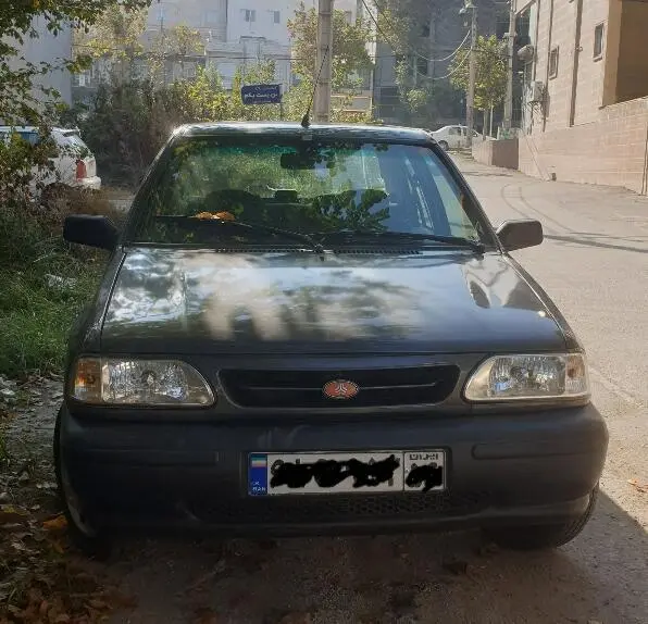 پراید، صندوق دار