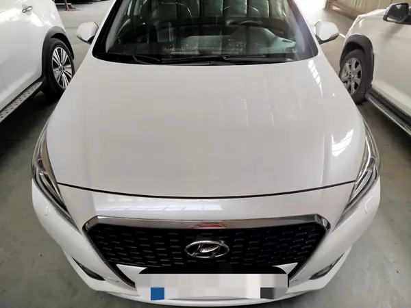 هیوندای  سوناتا هیبرید