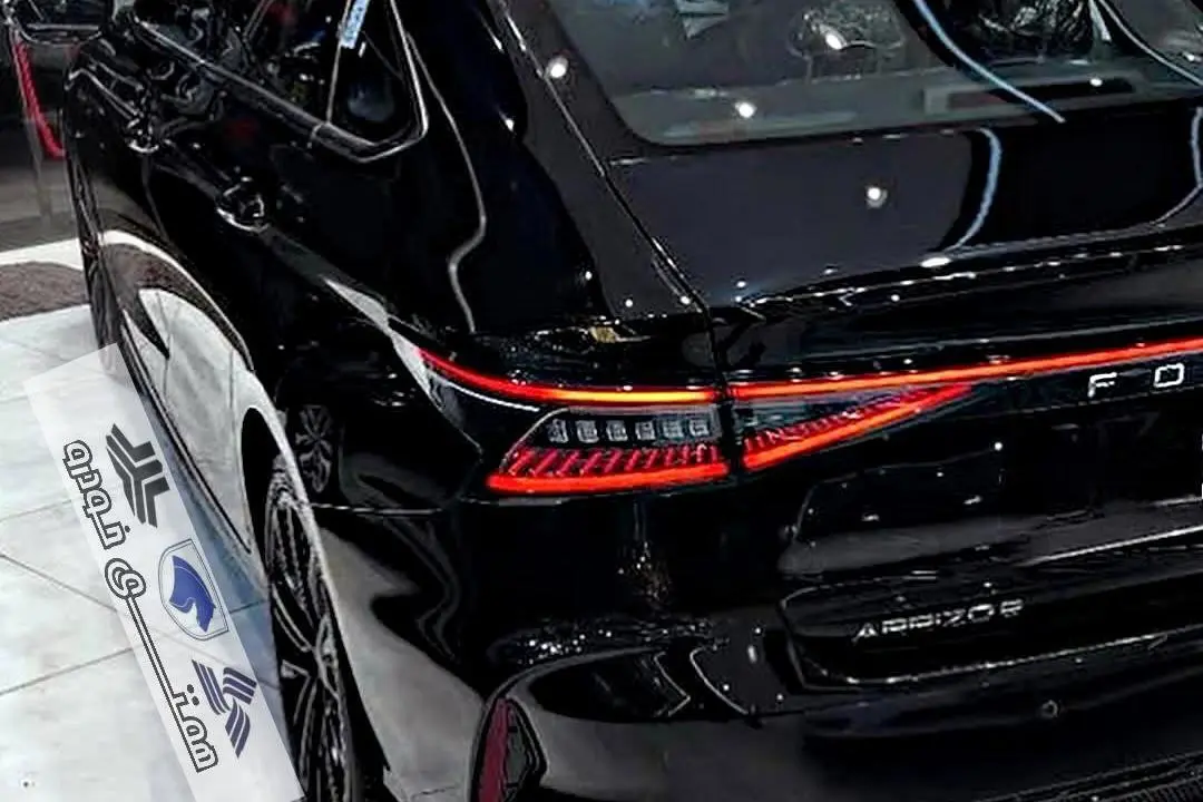 فونیکس،  آریزو 6 جی تی (Z6 GT)
