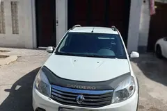 رنو، ساندرو