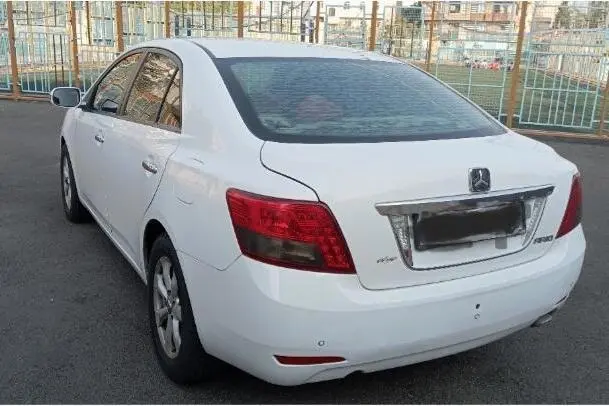 زوتی،  آریو